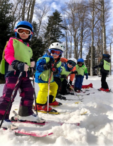 djeca skola skijanja