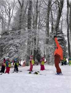 djeca skola skijanja